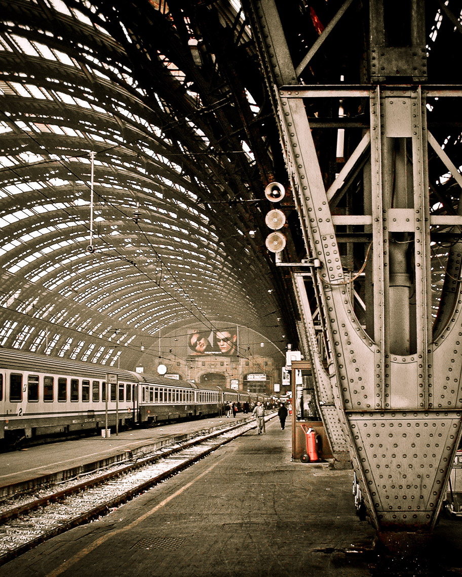 TrainStationMilanoImage074-2